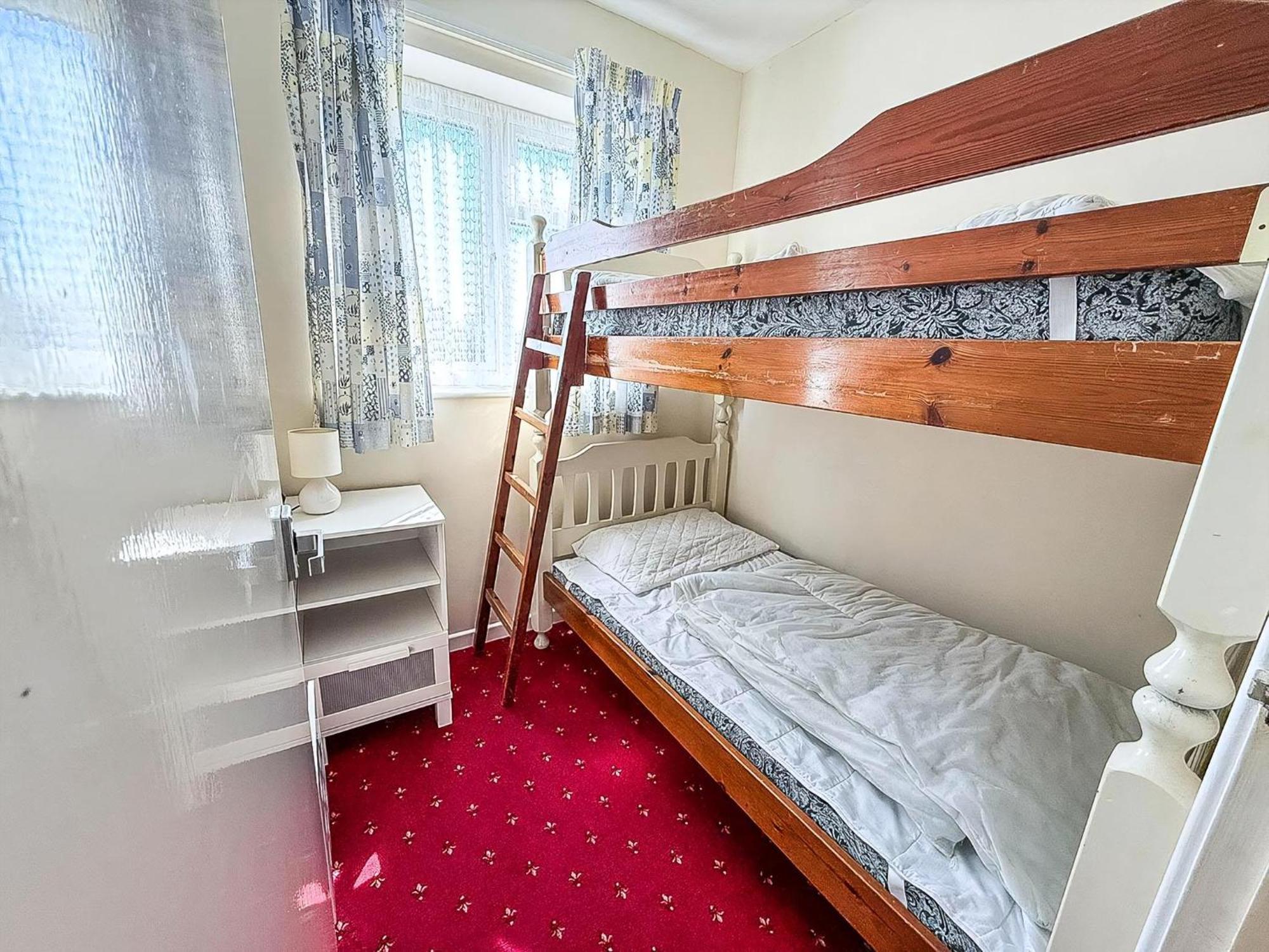 Great 3 Bedroom Chalet To Hire With In Hemsby, Great Seaside Break! Ref 18194B Exteriör bild